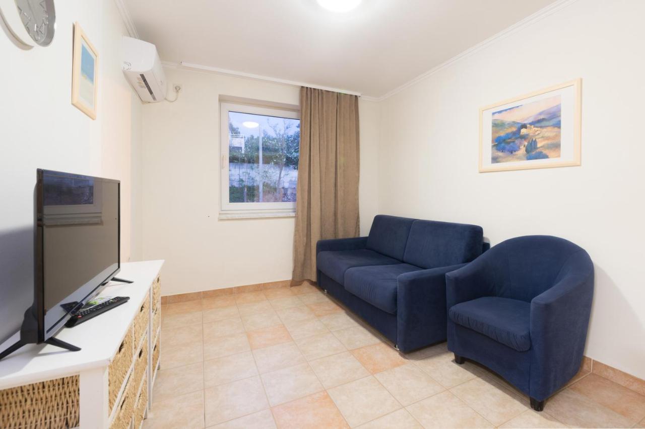 Hotel Rooms Roccia Novigrad  Exterior foto